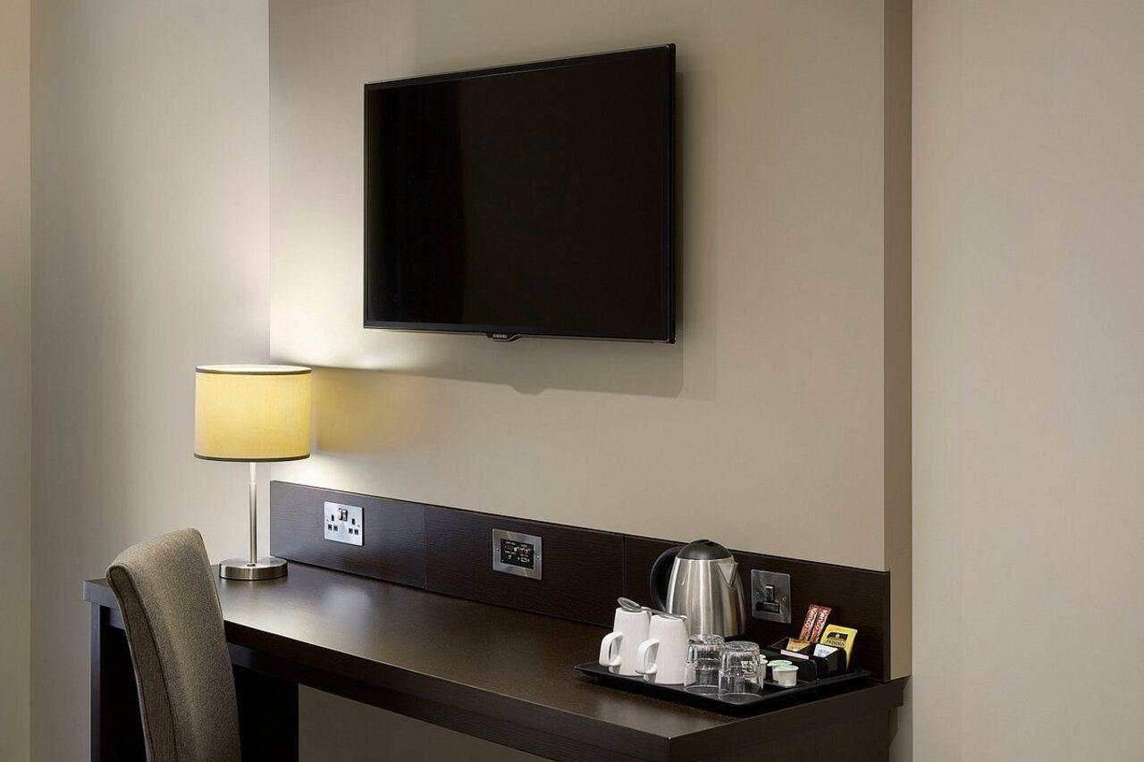 Premier Inn 브렌트우드 외부 사진